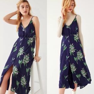 Urban Outfitters Lady Lava Blue Floral Covered Button-Down Midi Dress Size 6